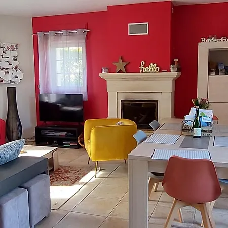 Vakantiehuis Le So Sweet, Maison Avec Jardin Clos, Terrasse Amenage, Jeux Et Jouets, Baby Foot, Flipper, Table De Ping Pong, A 1km De La D' Omaha Et Pres Port En Bessin