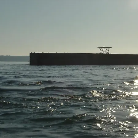 Casa vacanze Maison Avec Jardin, Baby Foot, Flipper, Table De Ping Pong, à 1km à Pied Omaha Et Près Port En Bessin Sainte-Honorine-des-Pertes