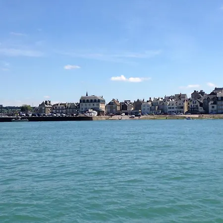 Le So Sweet, Maison Avec Jardin Clos, Terrasse Amenage, Jeux Et Jouets, Baby Foot, Flipper, Table De Ping Pong, A 1km De La D' Omaha Et Pres Port En Bessin Dom wakacyjny *