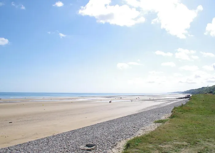Maison Avec Jardin, Baby Foot, Flipper, Table De Ping Pong, à 1km à Pied Omaha Et Près Port En Bessin Casa de Férias Sainte-Honorine-des-Pertes