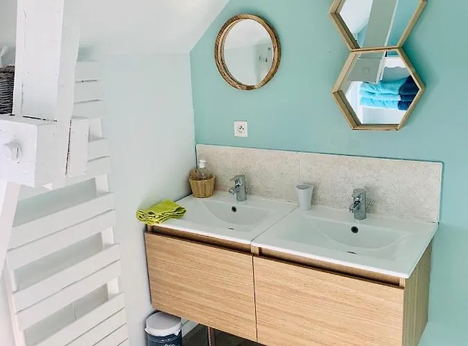 Le So Sweet, Maison Avec Jardin Clos, Terrasse Aménagé, Jeux Et Jouets, Baby Foot, Flipper, Table De Ping Pong, à 1km De La D' Omaha Et Près Port En Bessin Сasa de vacaciones *