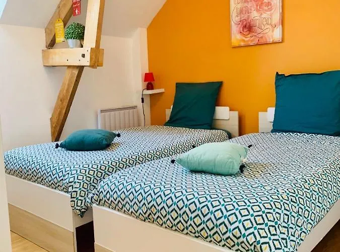 Le So Sweet, Maison Avec Jardin Clos, Terrasse Aménagé, Jeux Et Jouets, Baby Foot, Flipper, Table De Ping Pong, à 1km De La D' Omaha Et Près Port En Bessin * Sainte-Honorine-des-Pertes