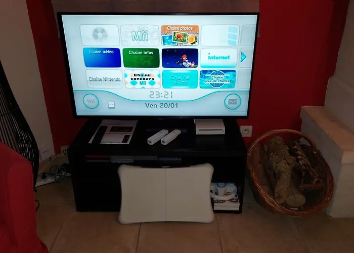 Maison Avec Jardin, Baby Foot, Flipper, Table De Ping Pong, à 1km à Pied Omaha Et Près Port En Bessin Casa de Férias Sainte-Honorine-des-Pertes