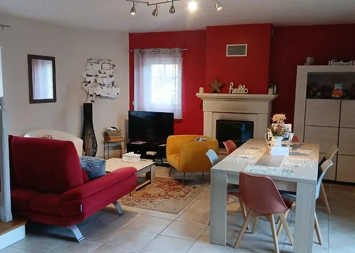 Сasa de vacaciones Le So Sweet, Maison Avec Jardin Clos, Terrasse Aménagé, Jeux Et Jouets, Baby Foot, Flipper, Table De Ping Pong, à 1km De La D' Omaha Et Près Port En Bessin *