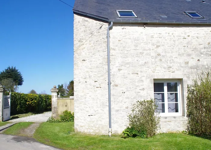 Le So Sweet, Maison Avec Jardin Clos, Terrasse Aménagé, Jeux Et Jouets, Baby Foot, Flipper, Table De Ping Pong, à 1km De La D' Omaha Et Près Port En Bessin *