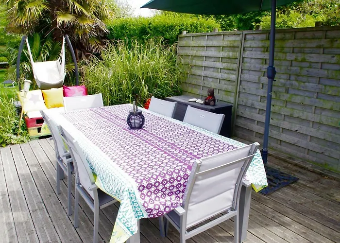 Casa de Férias Maison Avec Jardin, Baby Foot, Flipper, Table De Ping Pong, à 1km à Pied Omaha Et Près Port En Bessin Sainte-Honorine-des-Pertes